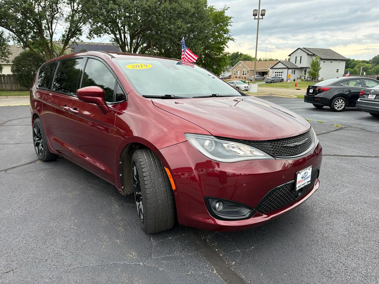 Chrysler Pacifica Touring Plus 2019
