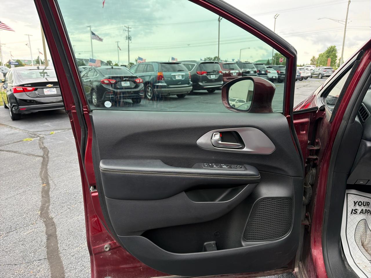 Chrysler Pacifica Touring Plus 2019
