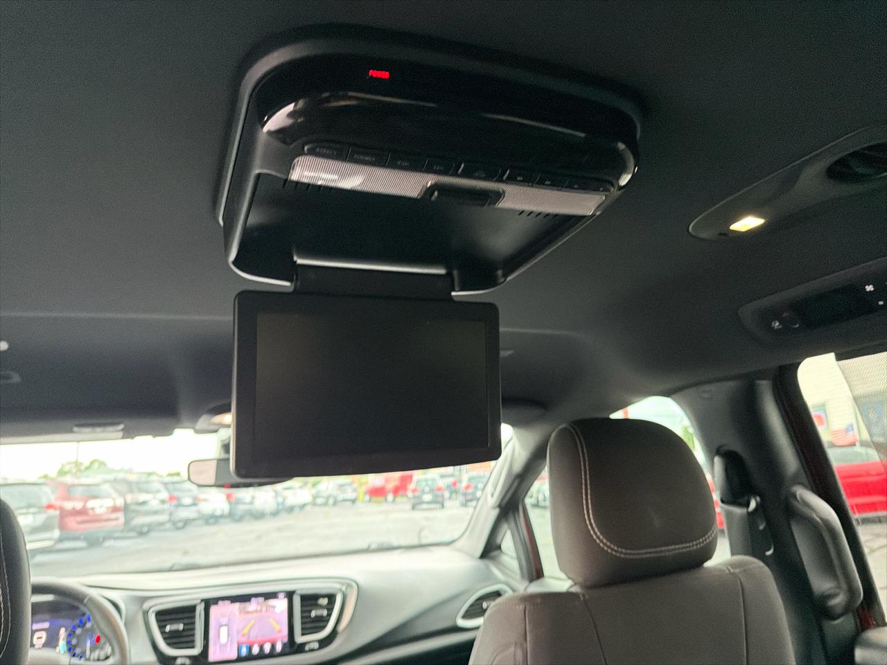 Chrysler Pacifica Touring Plus 2019