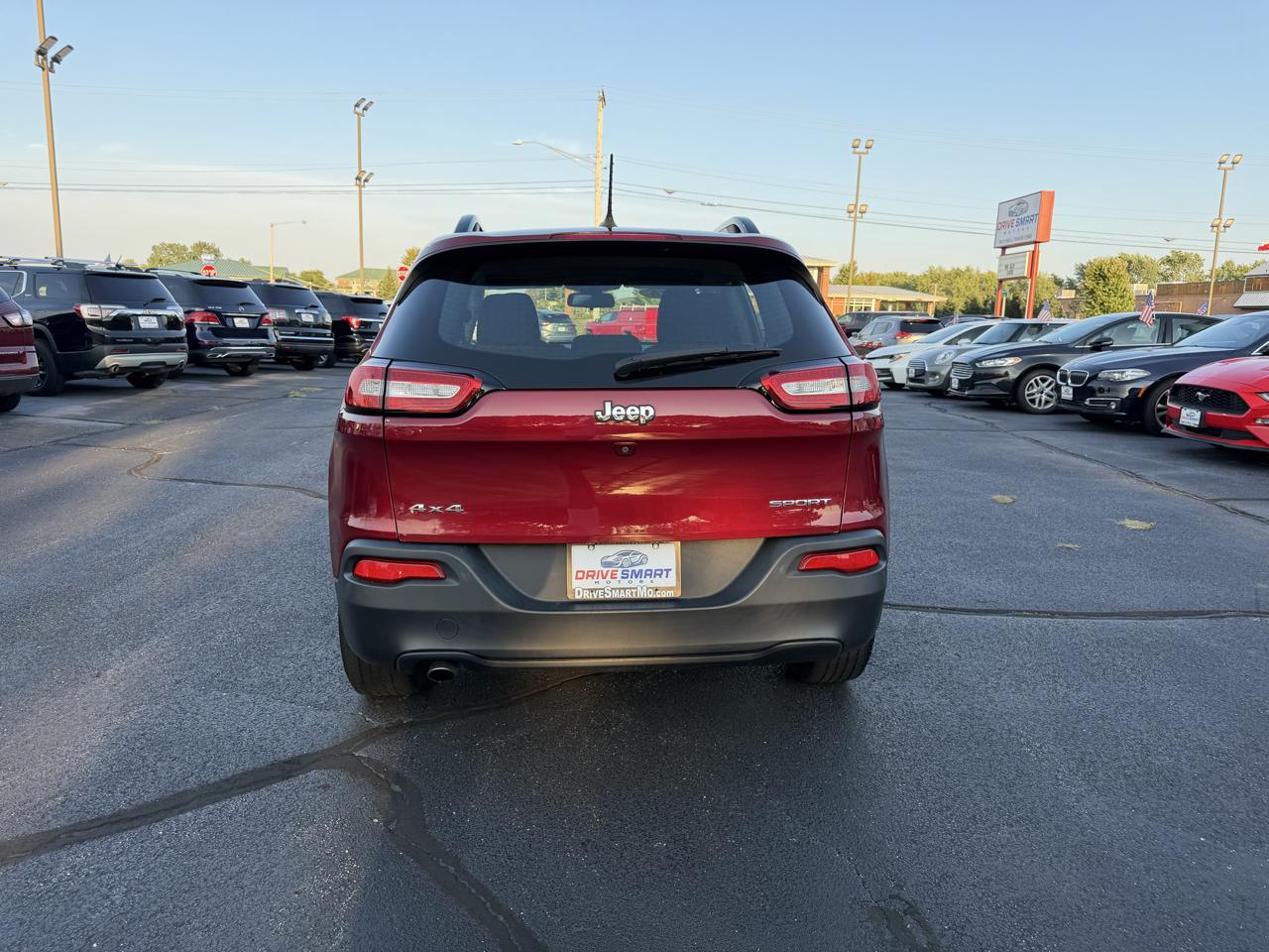 Jeep Cherokee Sport 4WD 2016