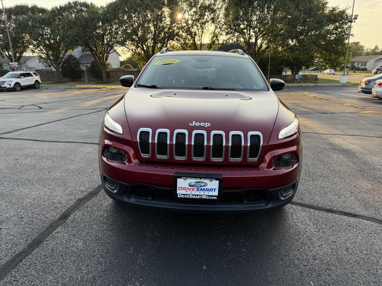Jeep Cherokee Sport 4WD 2016