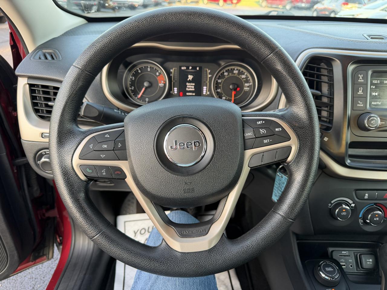 Jeep Cherokee Sport 4WD 2016