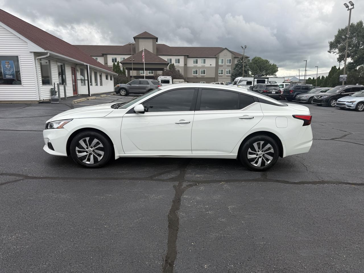 Nissan Altima 2.5 S AWD 2019