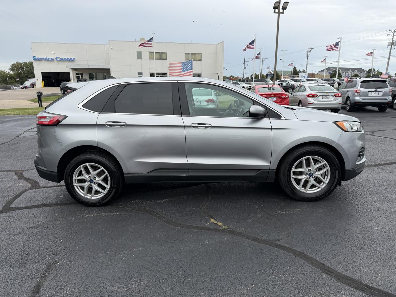 Ford Edge SEL FWD 2021