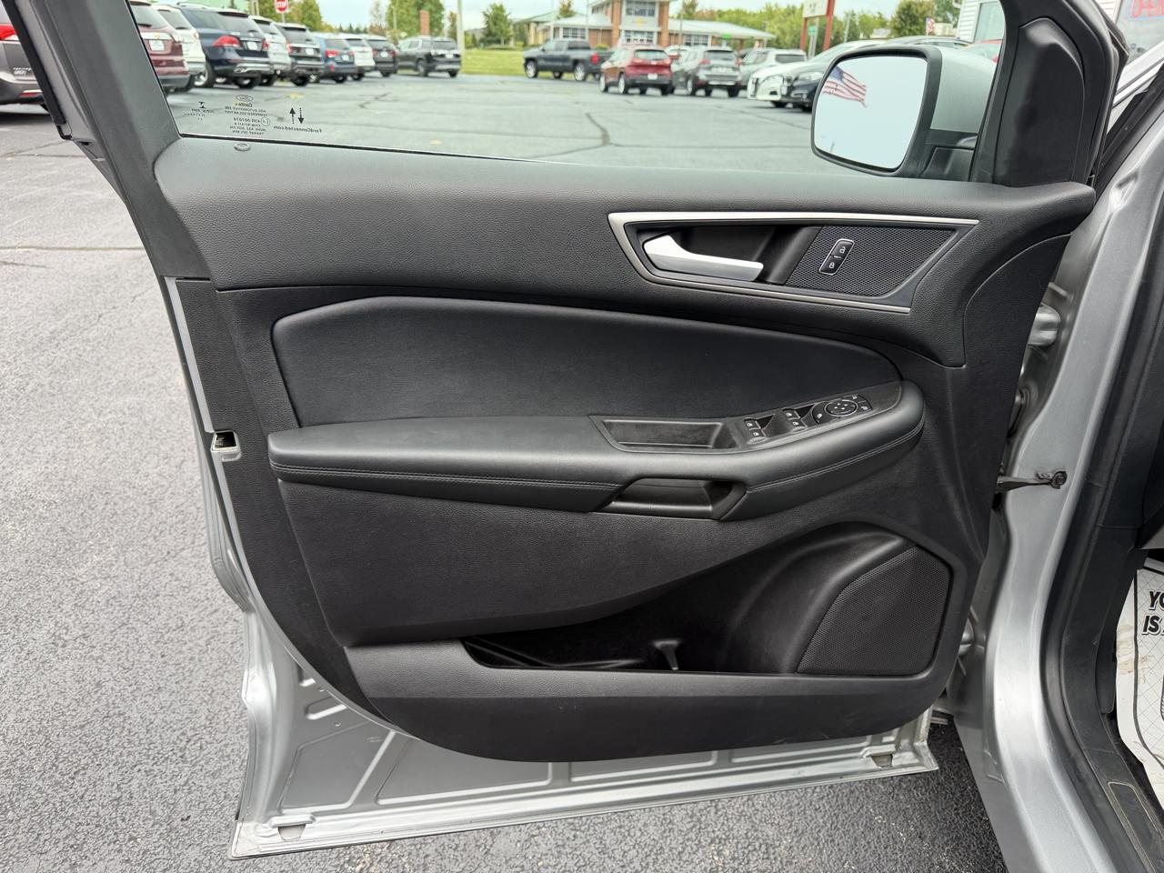 Ford Edge SEL FWD 2021