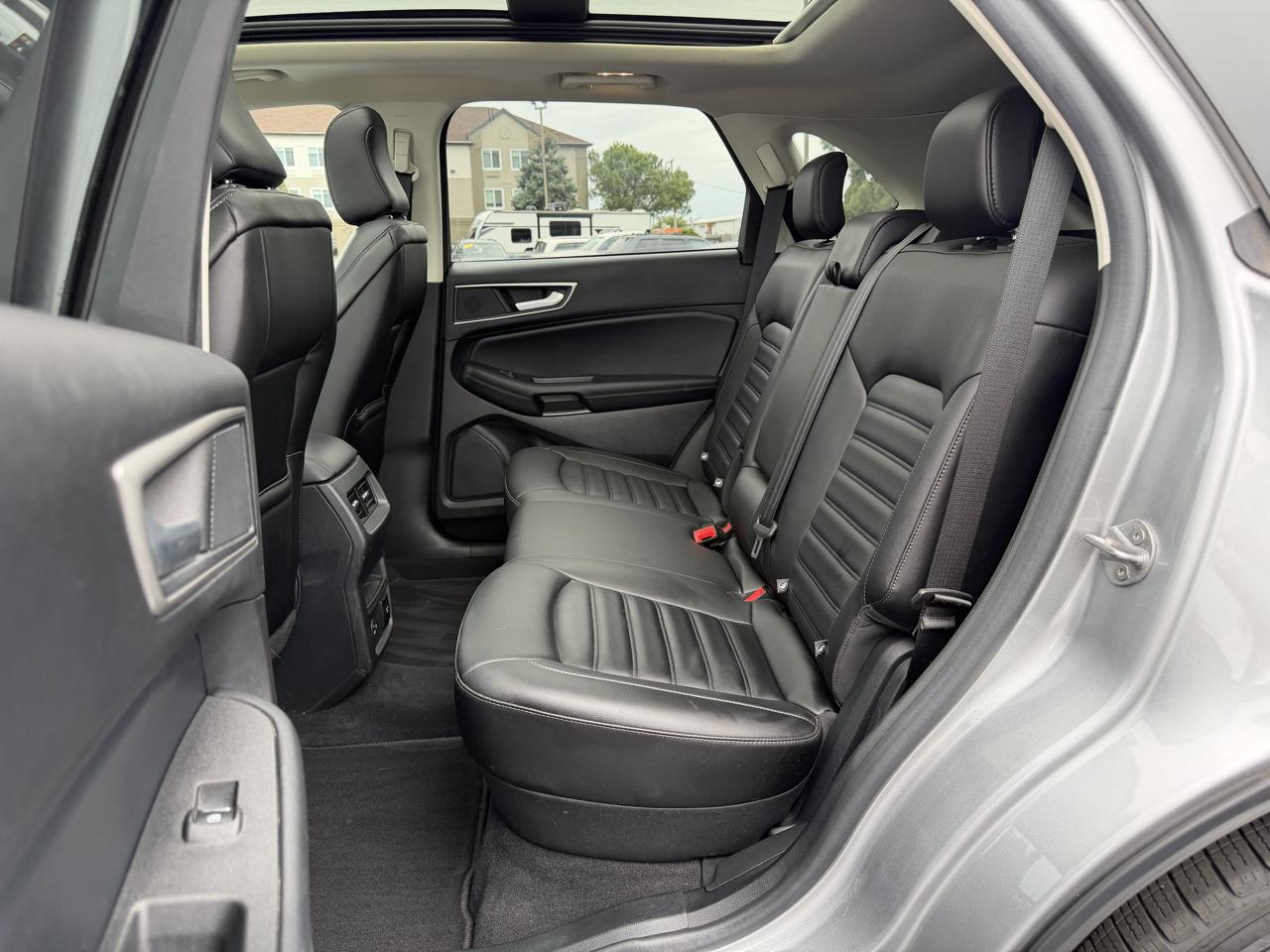 Ford Edge SEL FWD 2021