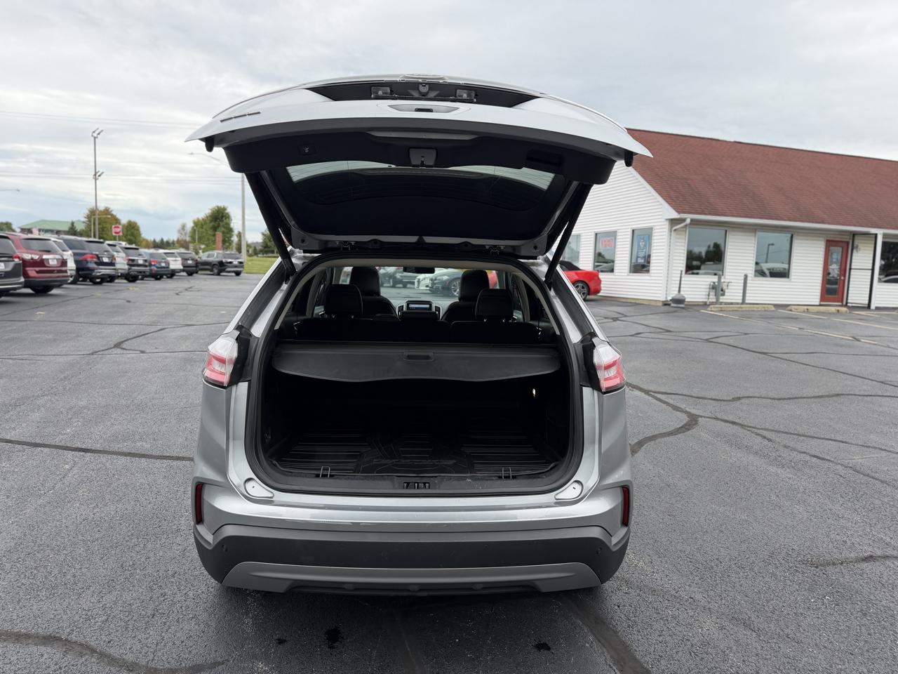 Ford Edge SEL FWD 2021