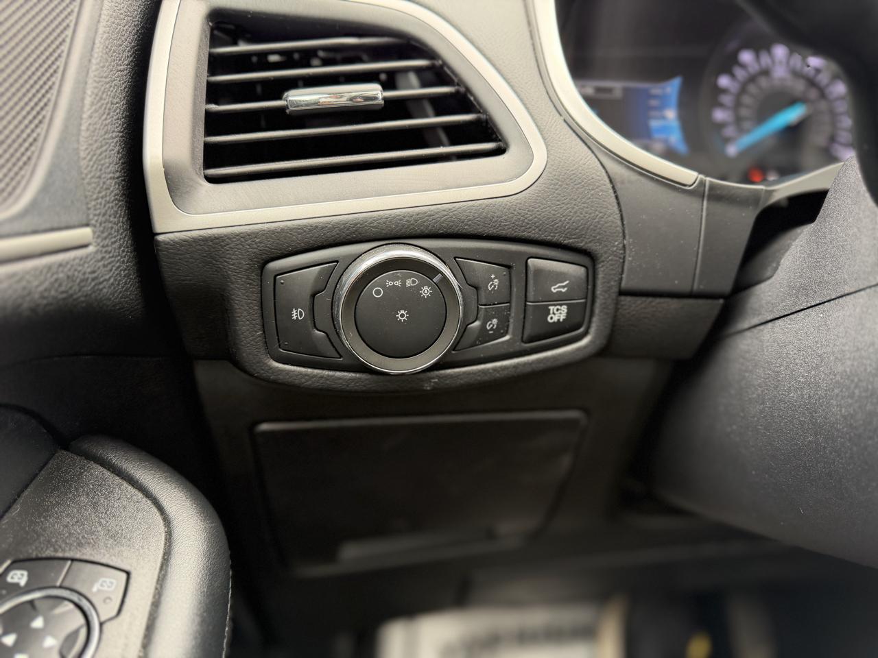 Ford Edge SEL FWD 2021