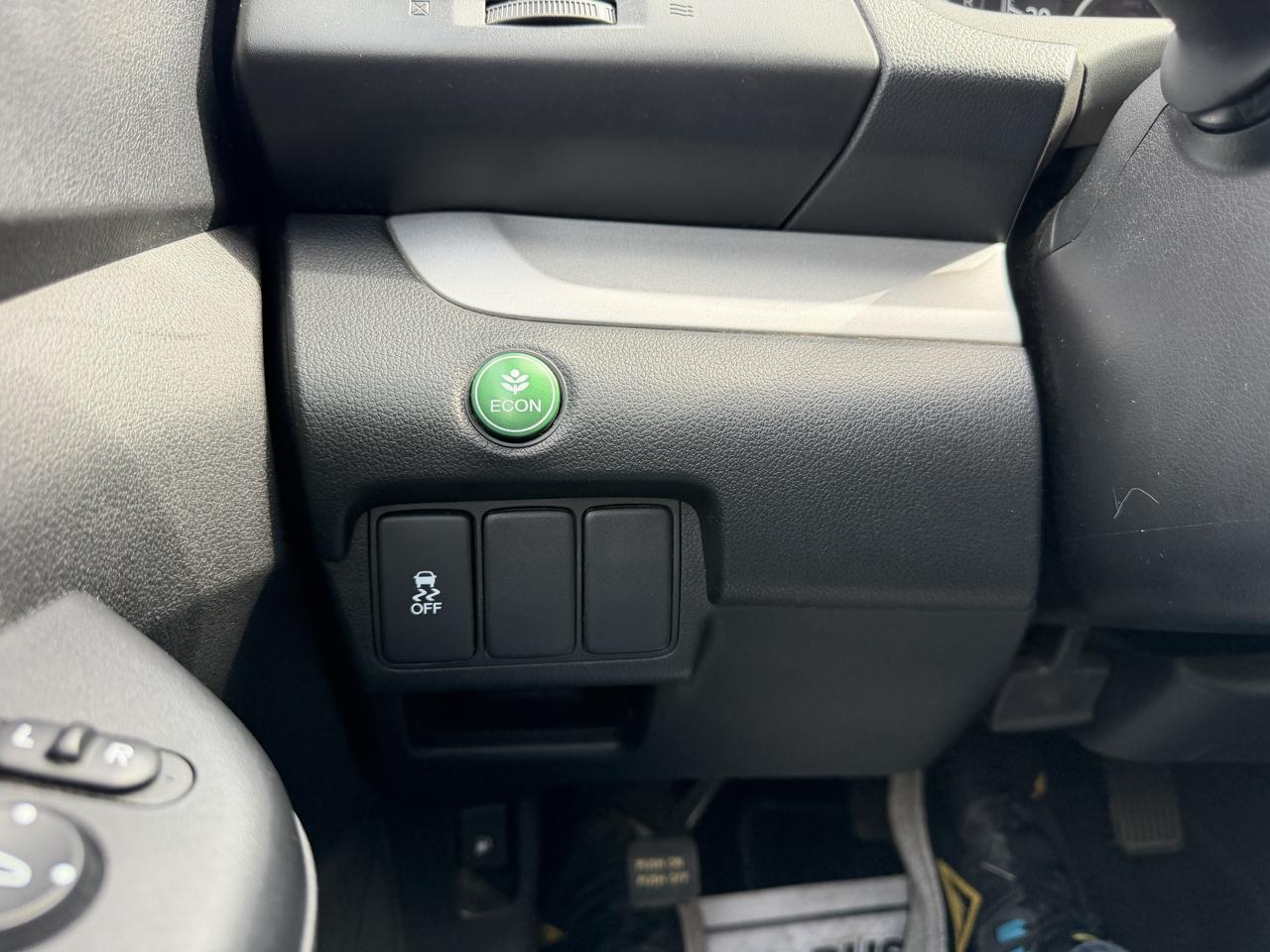 Honda CR-V LX 4WD 5-Speed AT 2013