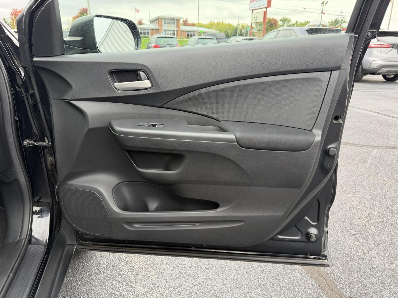 Honda CR-V LX 4WD 5-Speed AT 2013