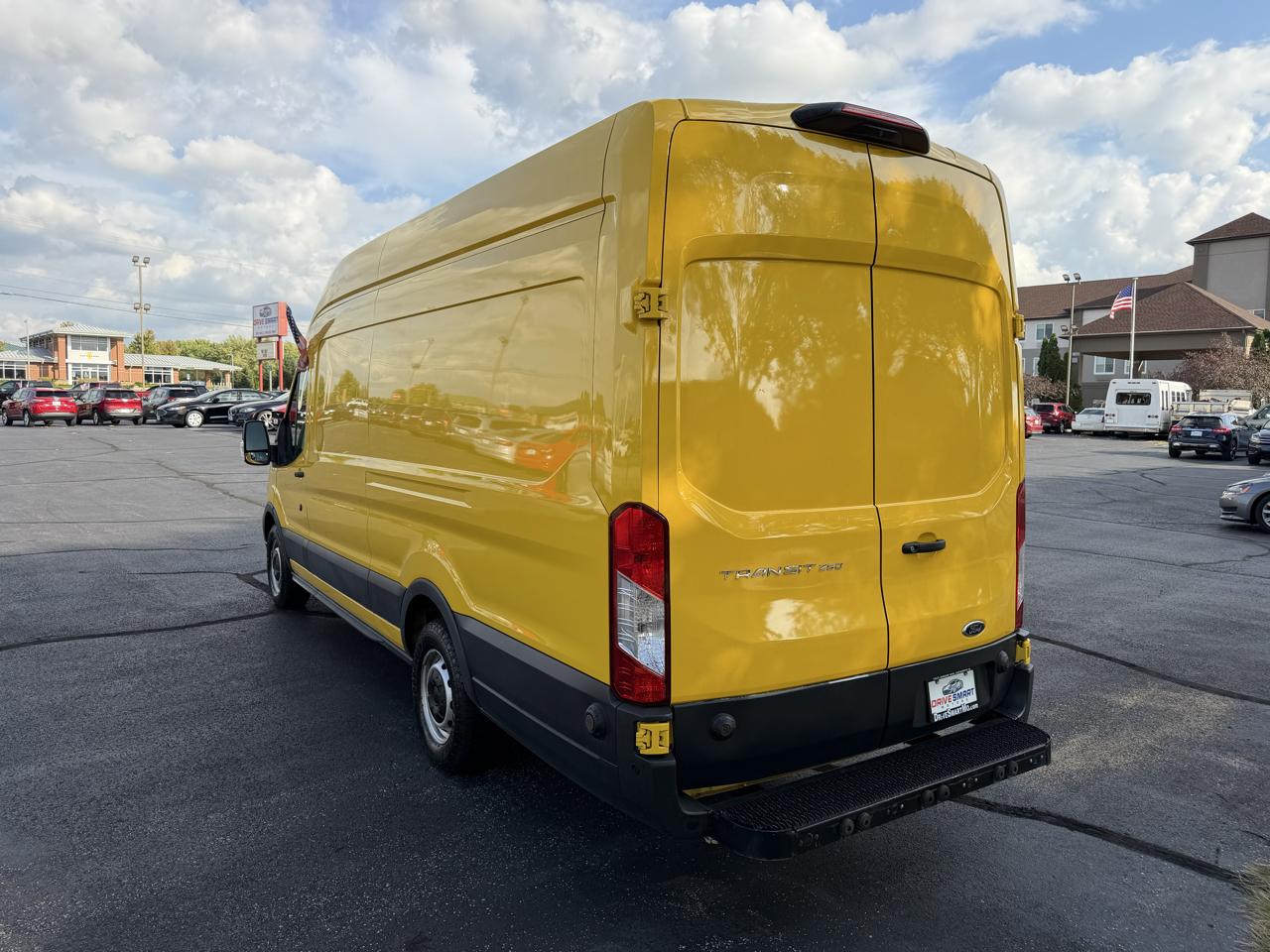 Ford Transit 250 Van High Roof w/Sliding Pass. 148-in. WB EL 2021