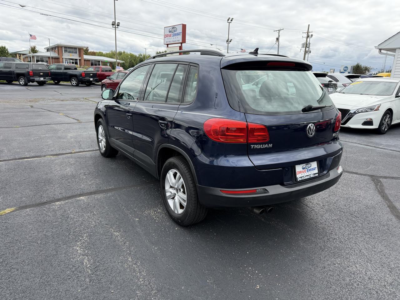 Volkswagen Tiguan S 4Motion 2015
