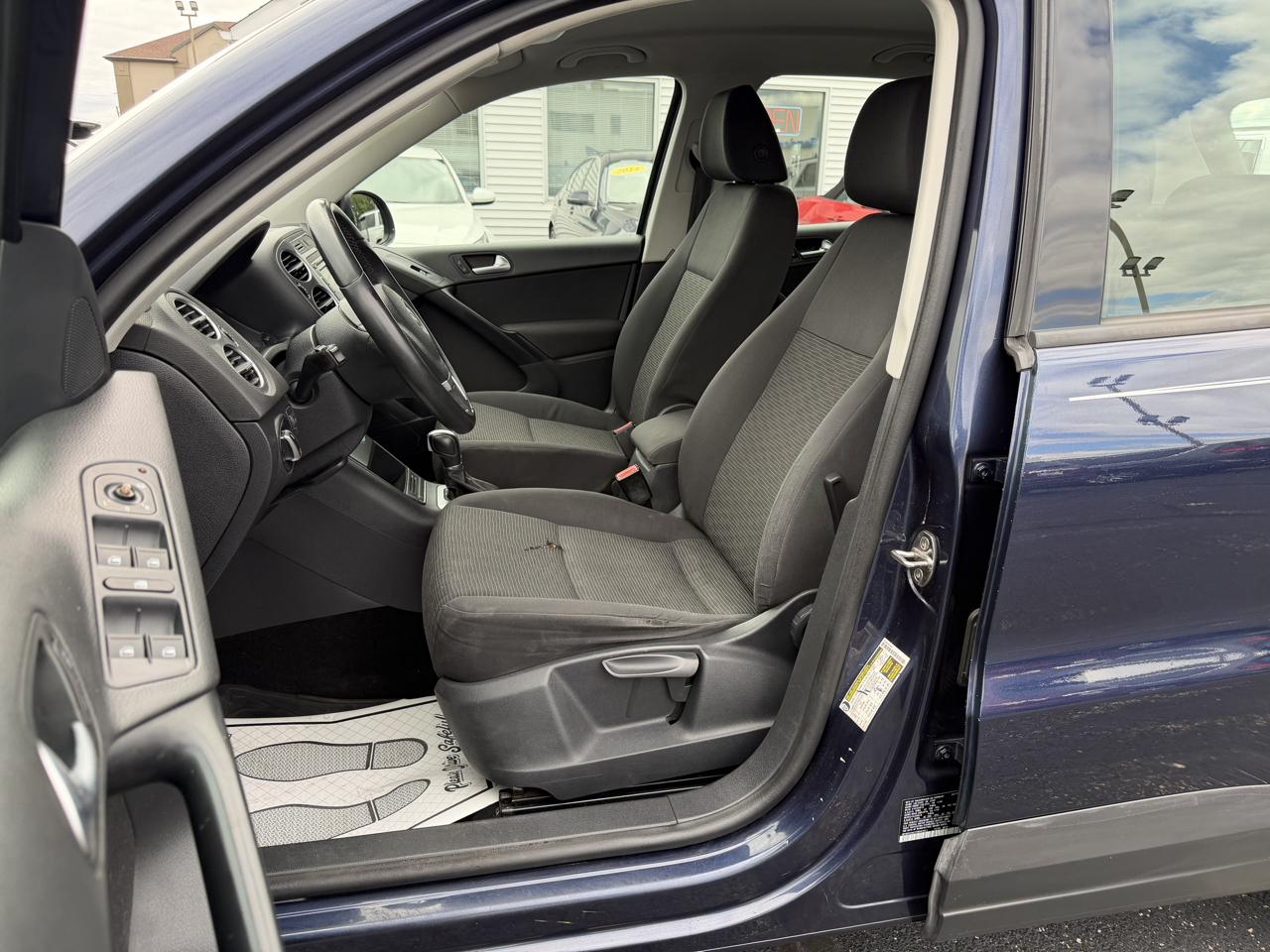 Volkswagen Tiguan S 4Motion 2015