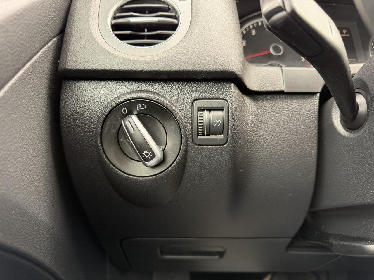 Volkswagen Tiguan S 4Motion 2015