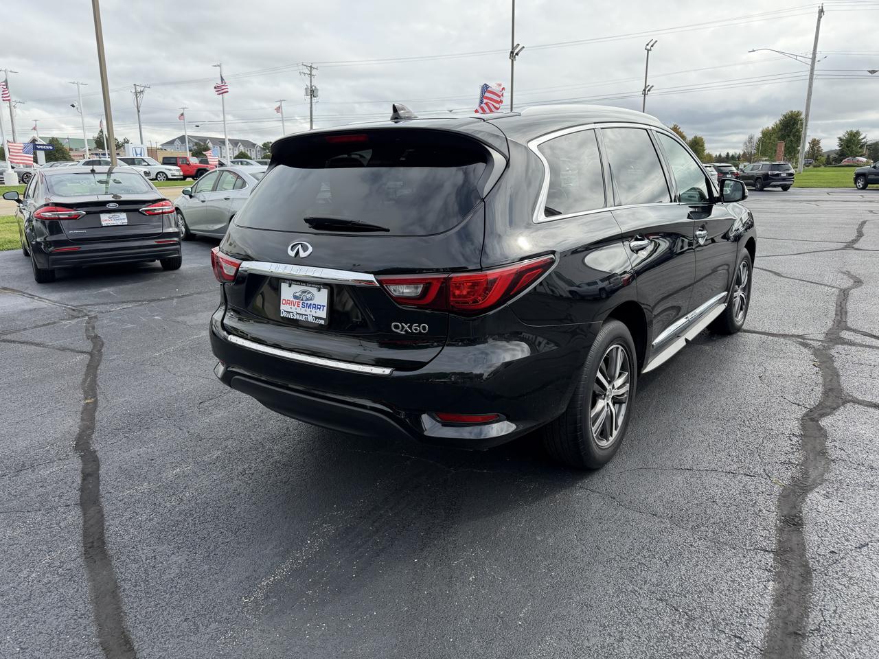 Infiniti QX60 Base AWD 2016