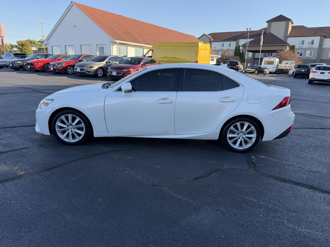 Lexus IS 250 RWD 2015