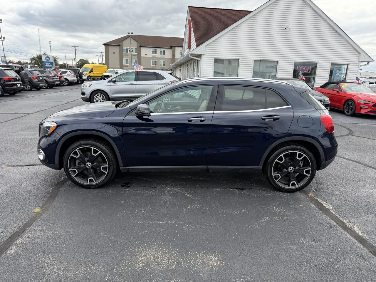 Mercedes-Benz GLA-Class GLA250 4MATIC 2018