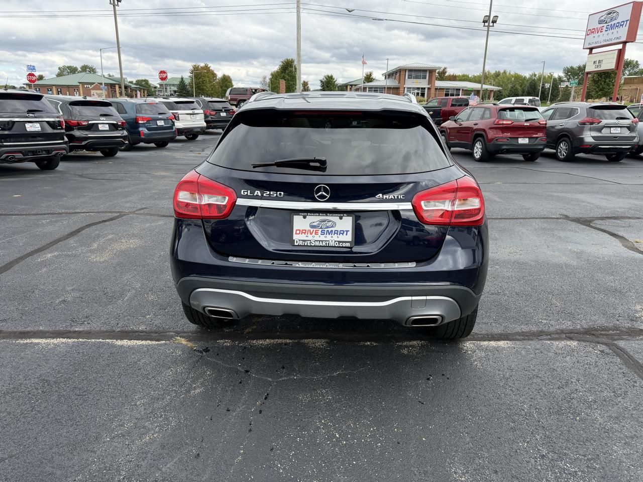Mercedes-Benz GLA-Class GLA250 4MATIC 2018