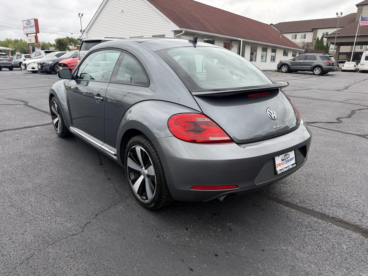 Volkswagen Beetle 2.0T Turbo 2013
