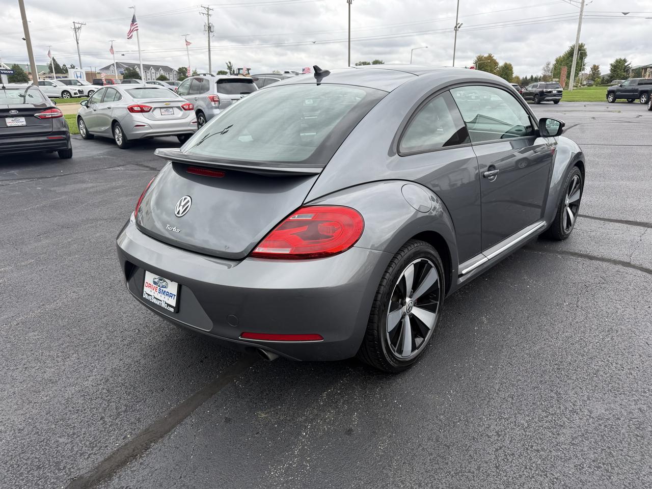 Volkswagen Beetle 2.0T Turbo 2013
