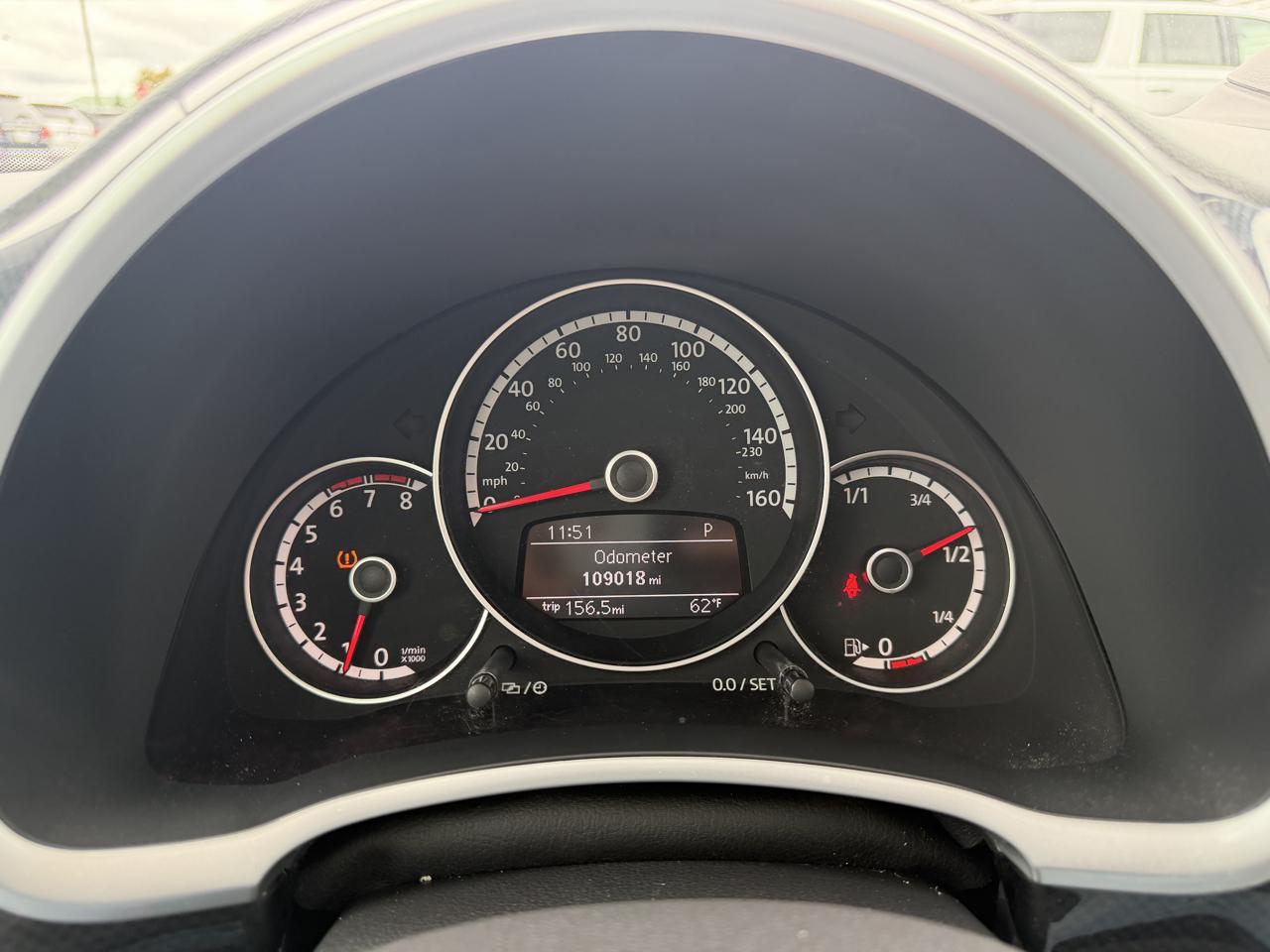 Volkswagen Beetle 2.0T Turbo 2013
