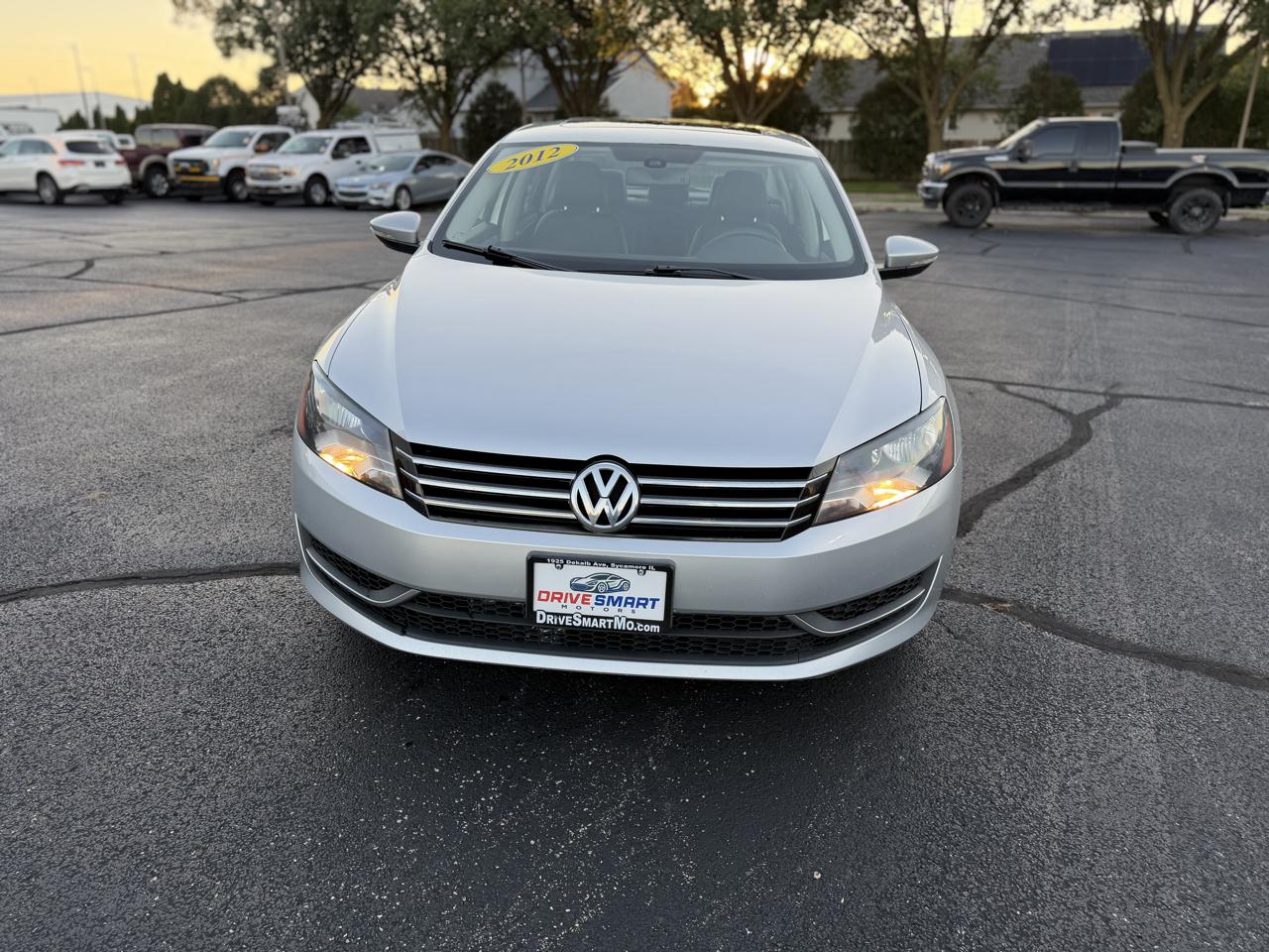 Volkswagen Passat 2.5L SE2 2012