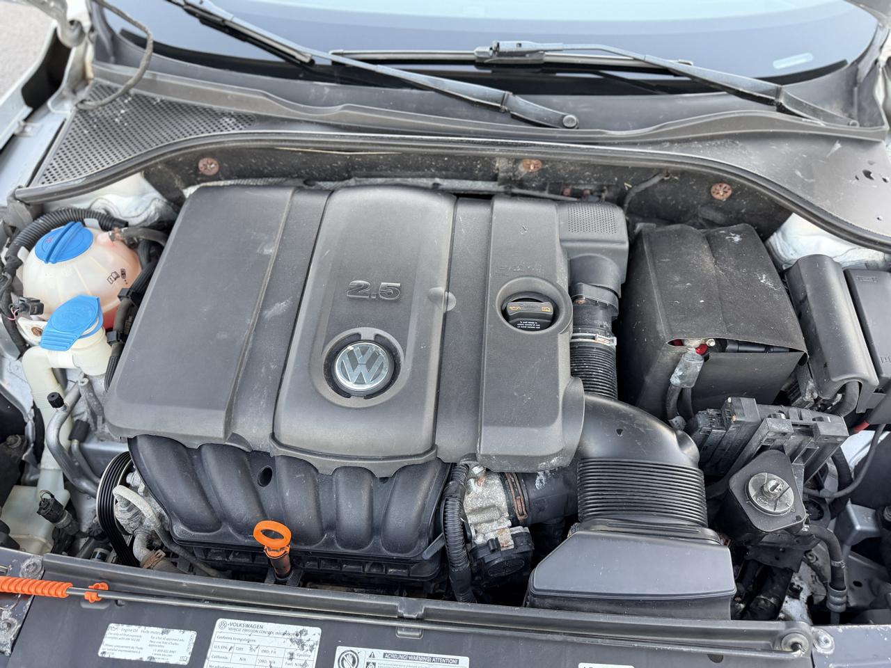 Volkswagen Passat 2.5L SE2 2012