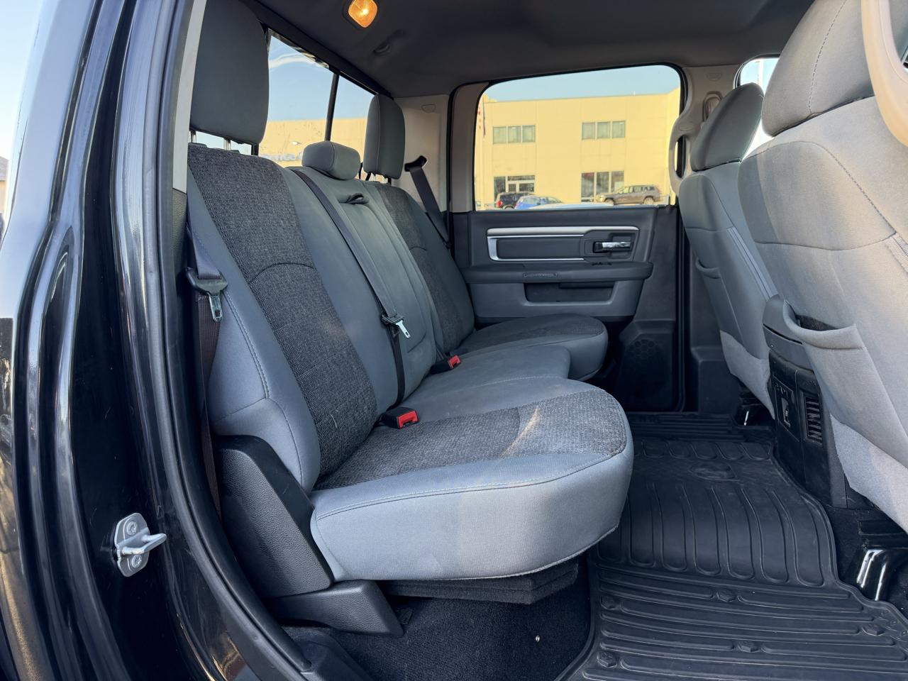 RAM 1500 SLT Crew Cab SWB 4WD 2018