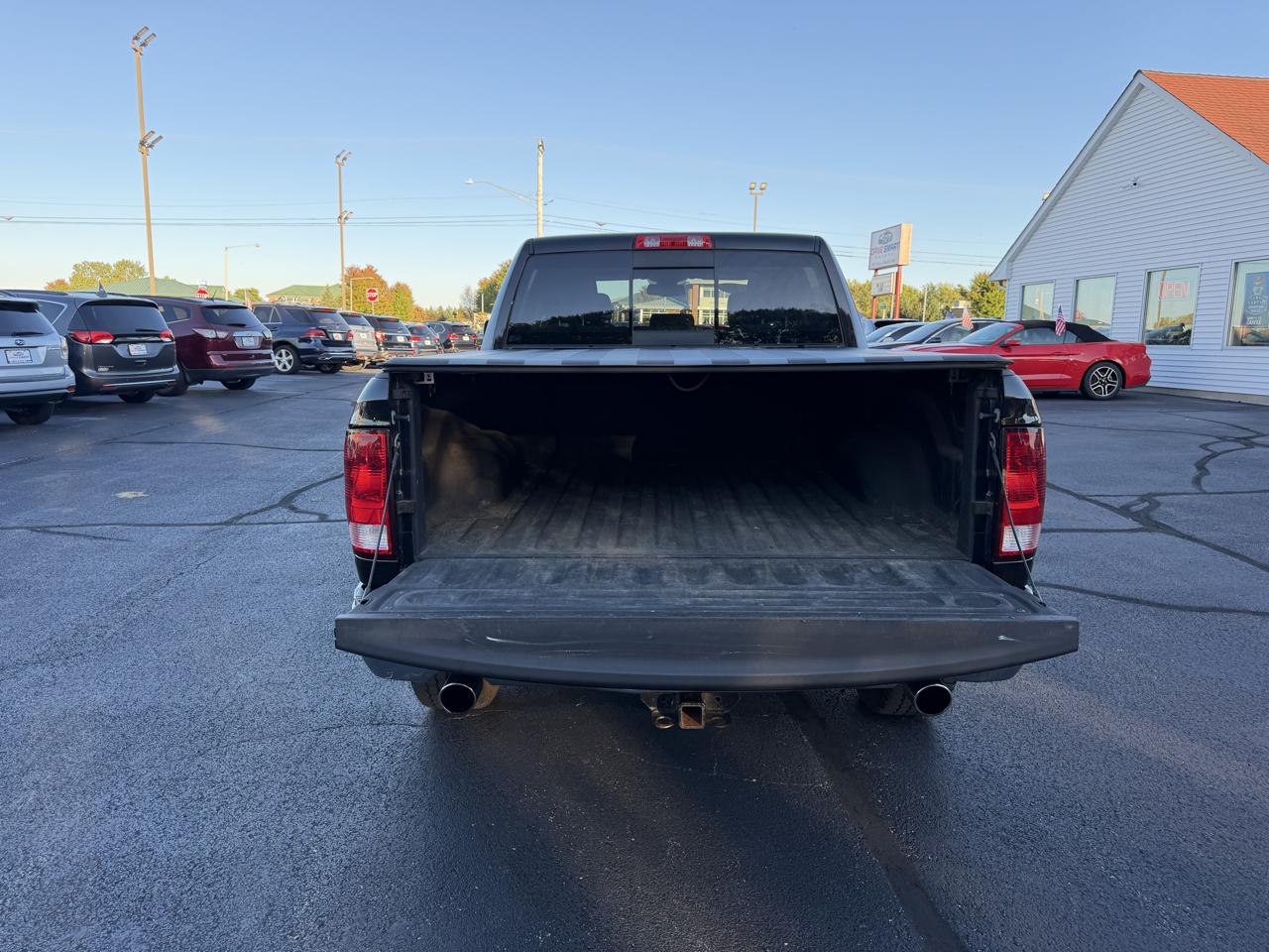 RAM 1500 SLT Crew Cab SWB 4WD 2018