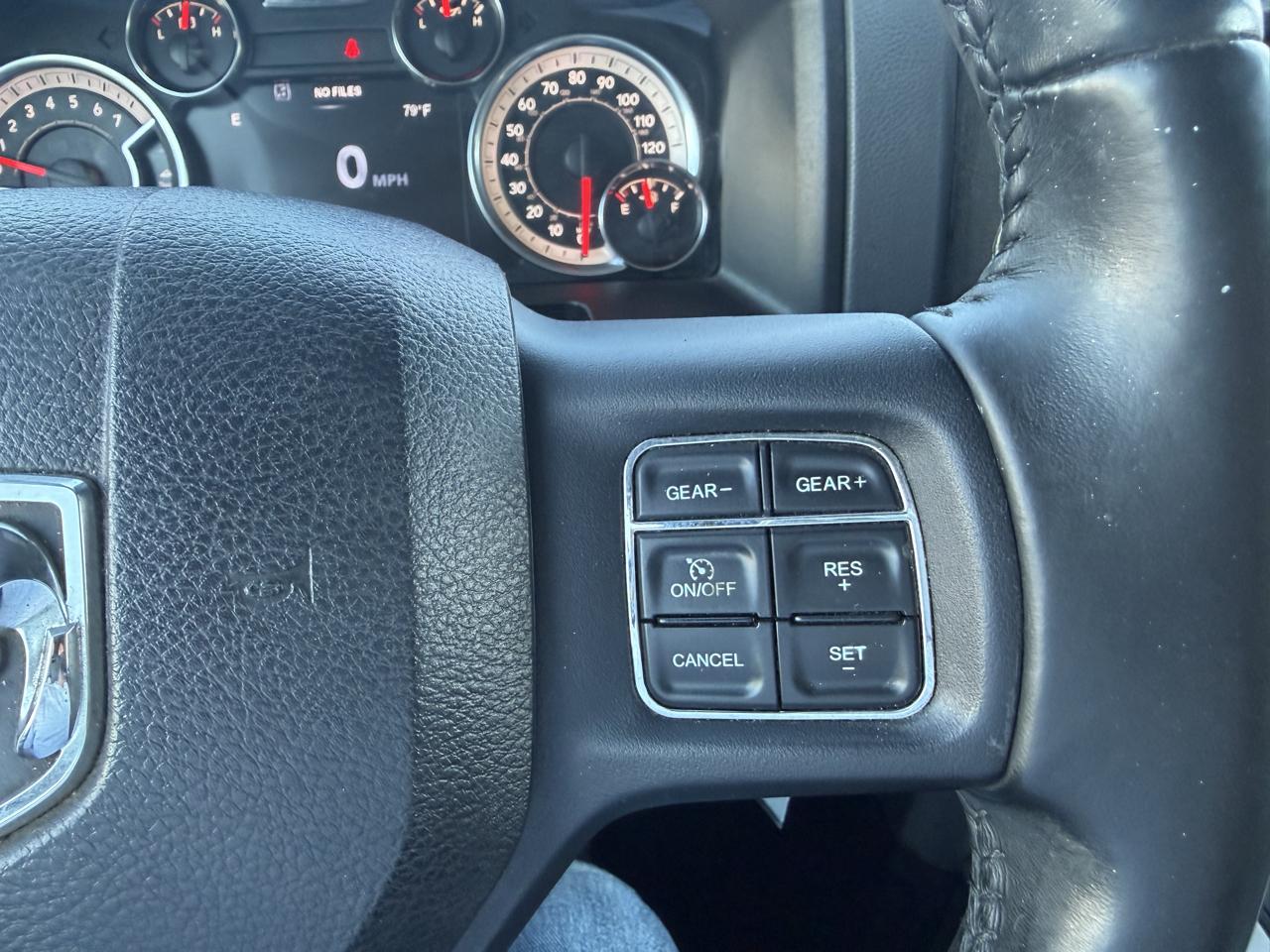 RAM 1500 SLT Crew Cab SWB 4WD 2018
