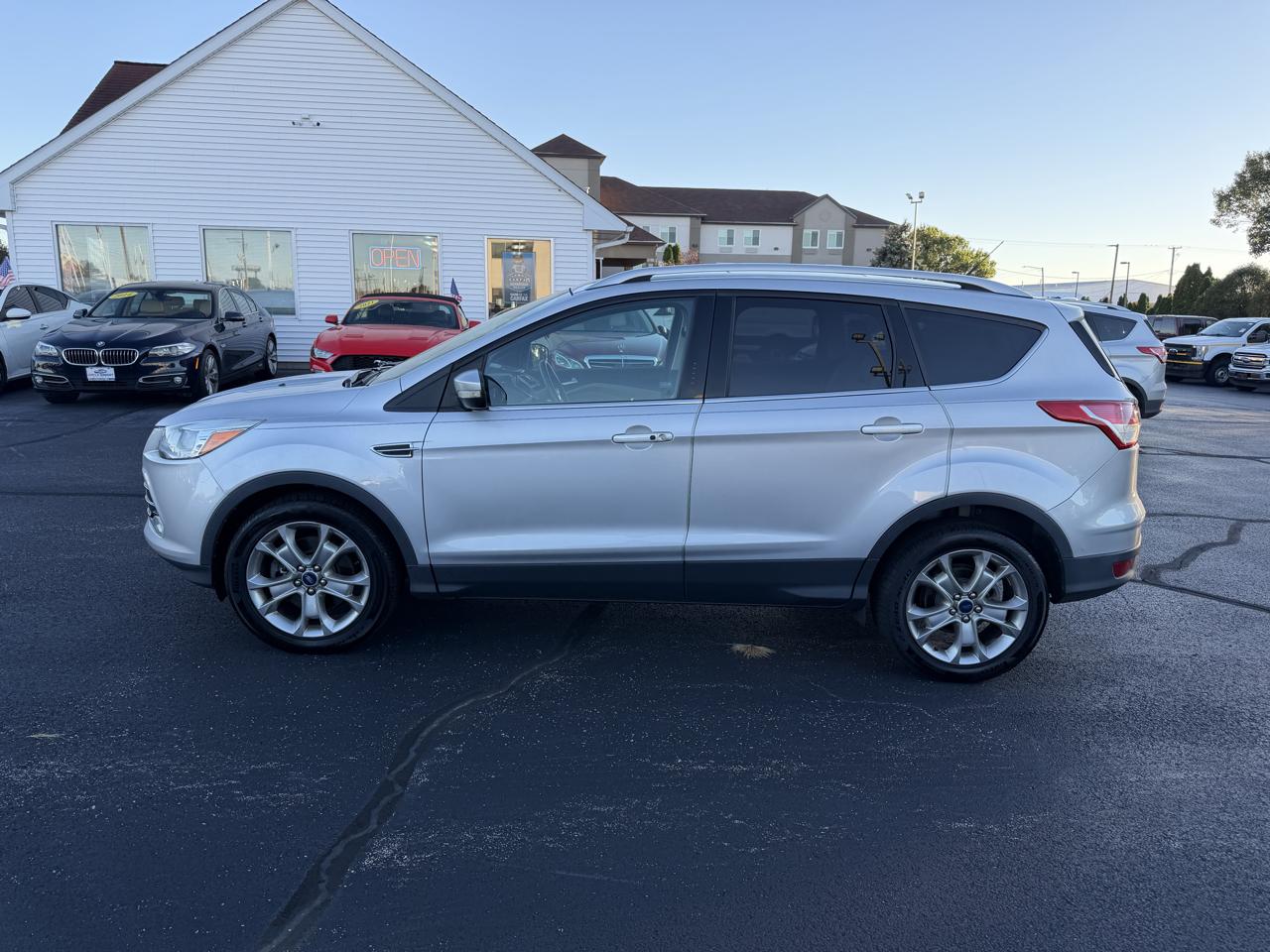 Ford Escape Titanium 4WD 2015