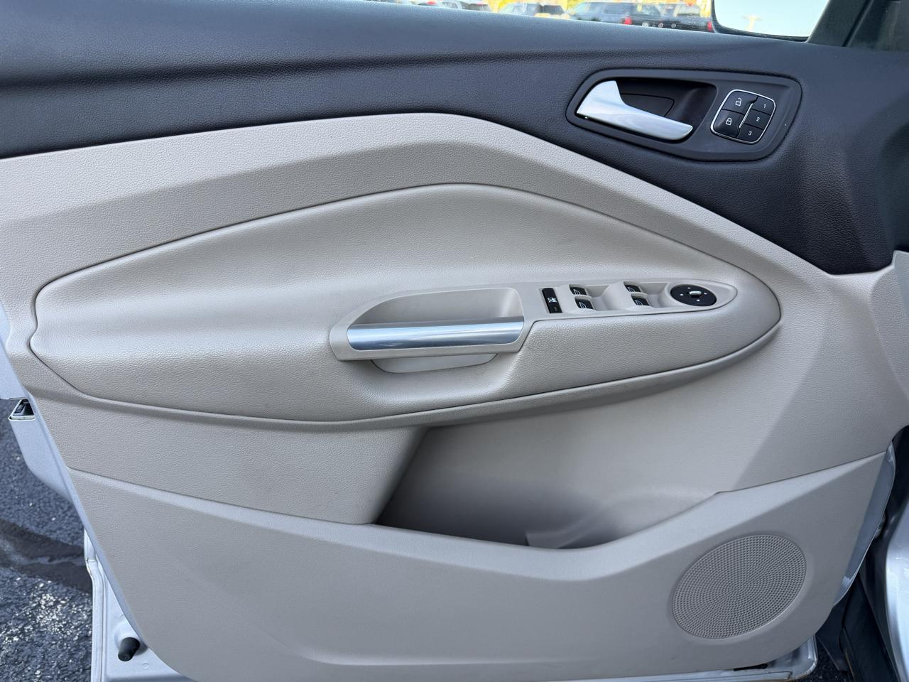 Ford Escape Titanium 4WD 2015