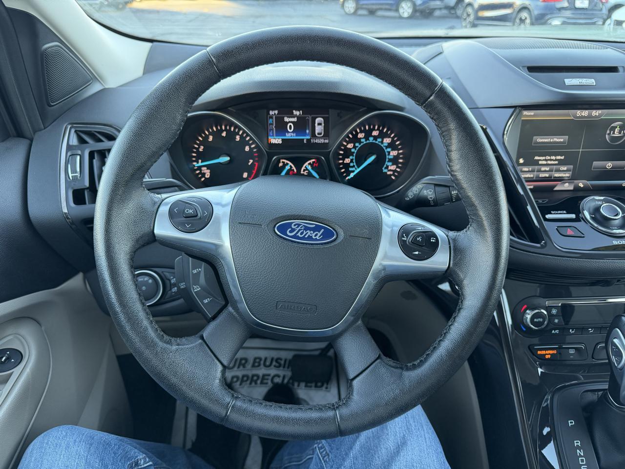 Ford Escape Titanium 4WD 2015