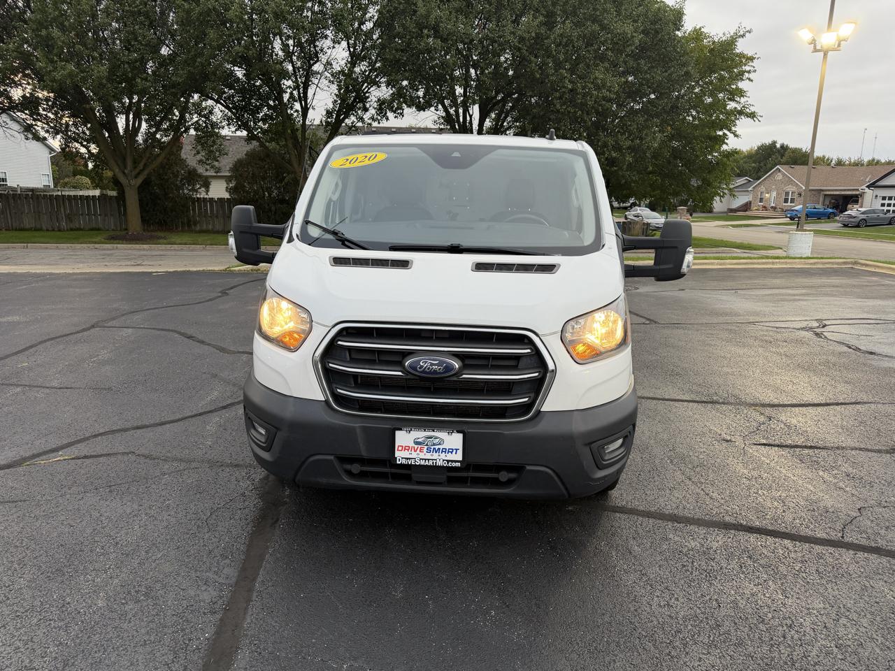Ford Transit 250 Van Low Roof w/Sliding Pass. 130-in. WB 2020