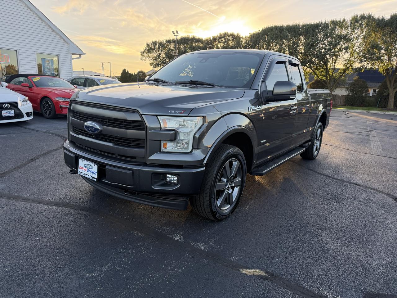 Ford F-150 Lariat SuperCab 6.5-ft. Bed 4WD 2017