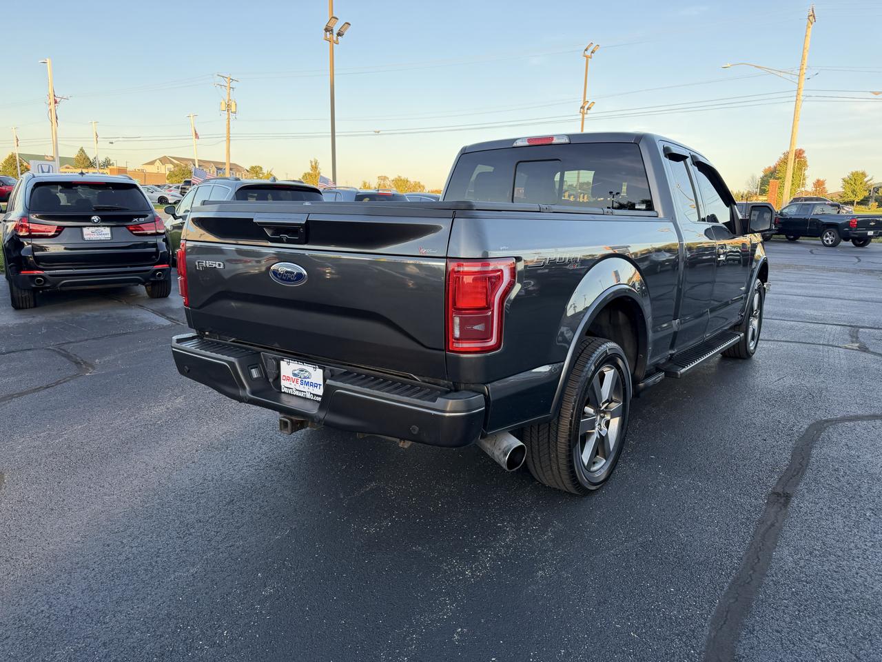 Ford F-150 Lariat SuperCab 6.5-ft. Bed 4WD 2017
