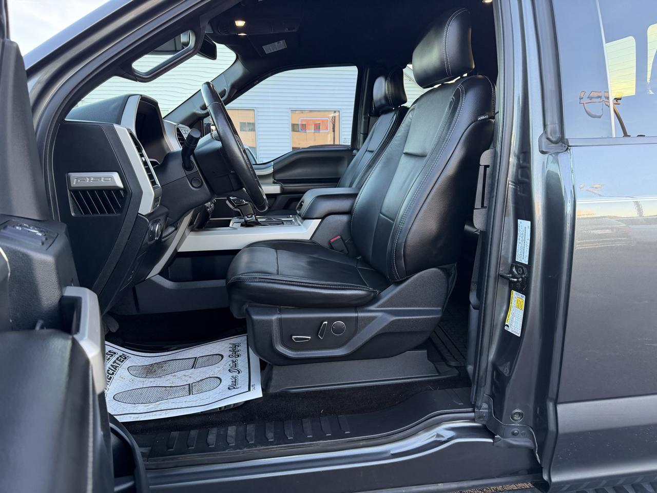 Ford F-150 Lariat SuperCab 6.5-ft. Bed 4WD 2017