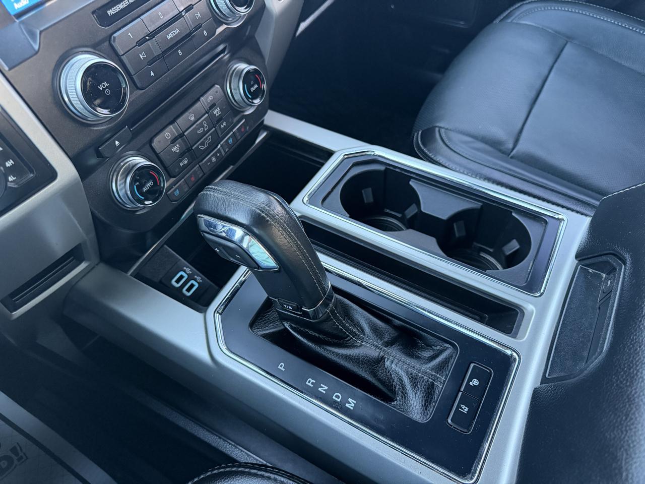 Ford F-150 Lariat SuperCab 6.5-ft. Bed 4WD 2017
