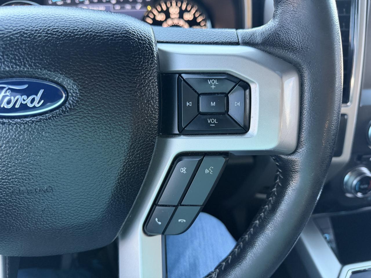 Ford F-150 Lariat SuperCab 6.5-ft. Bed 4WD 2017