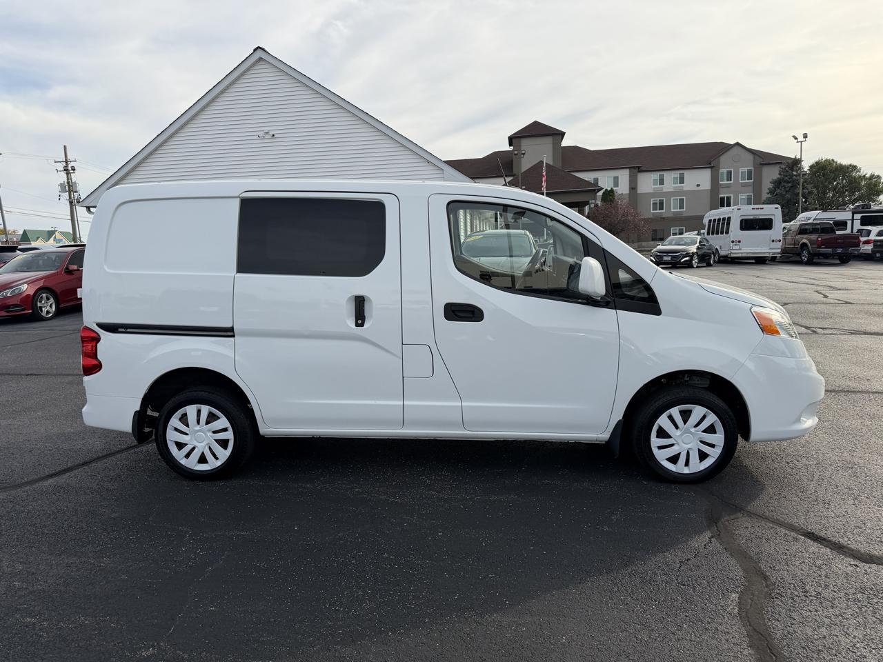 Nissan NV200 SV 2021