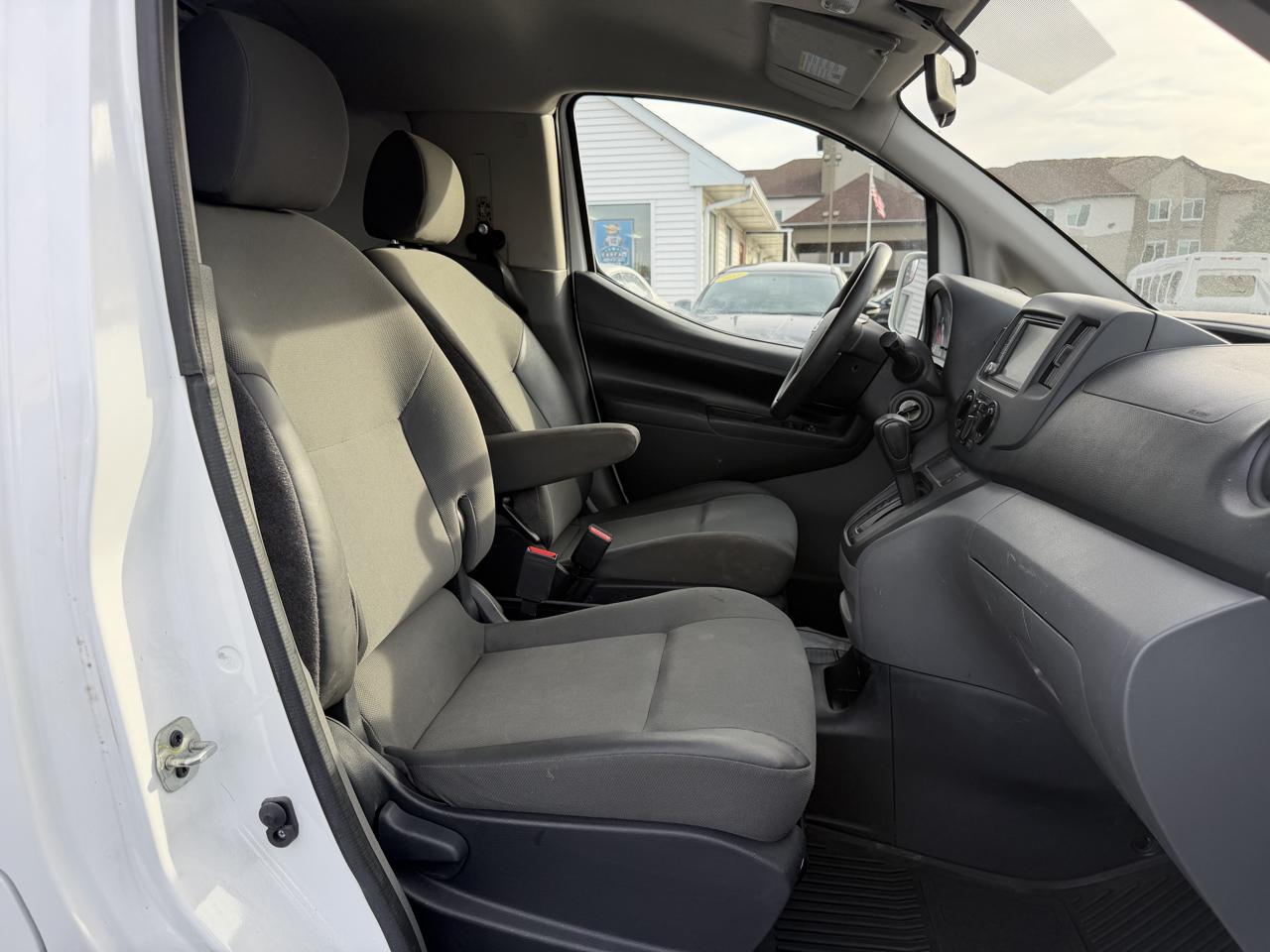 Nissan NV200 SV 2021
