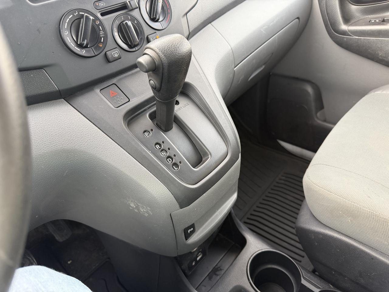 Nissan NV200 SV 2021