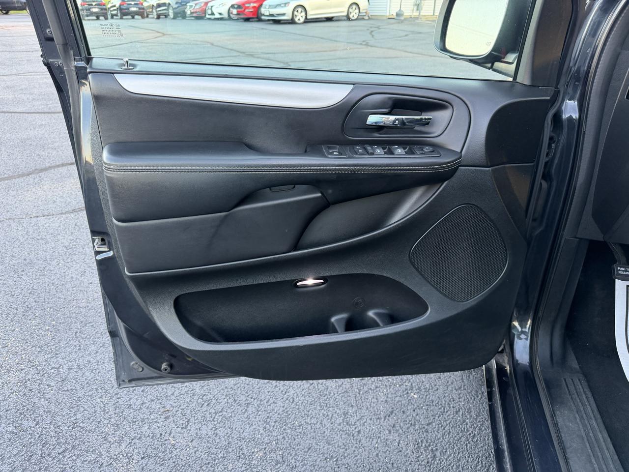 Dodge Grand Caravan SXT 2014