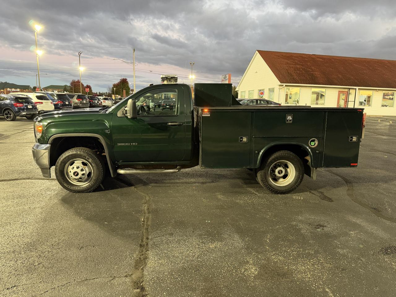 GMC Sierra 3500HD Base Long Box 2WD 2015