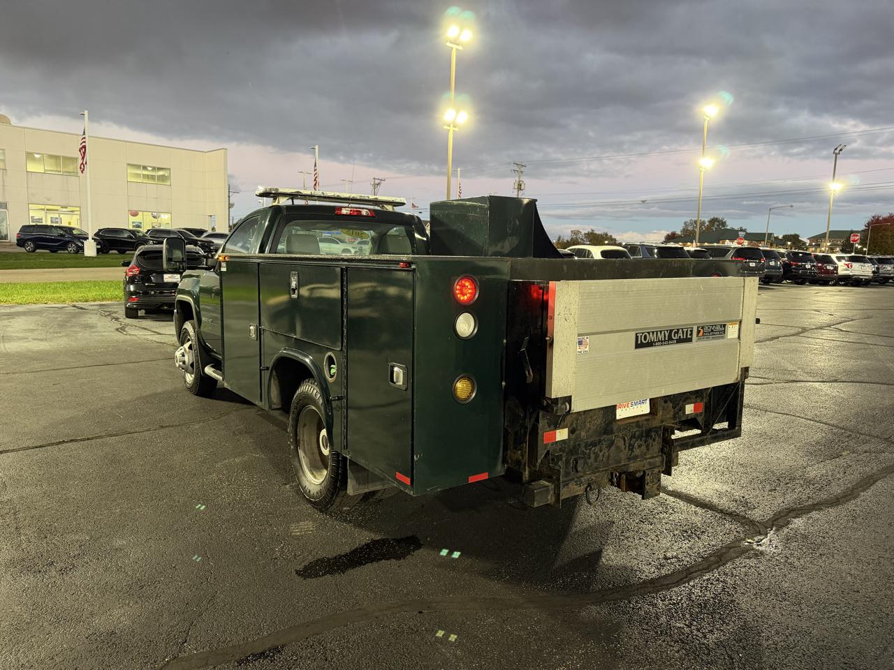 GMC Sierra 3500HD Base Long Box 2WD 2015