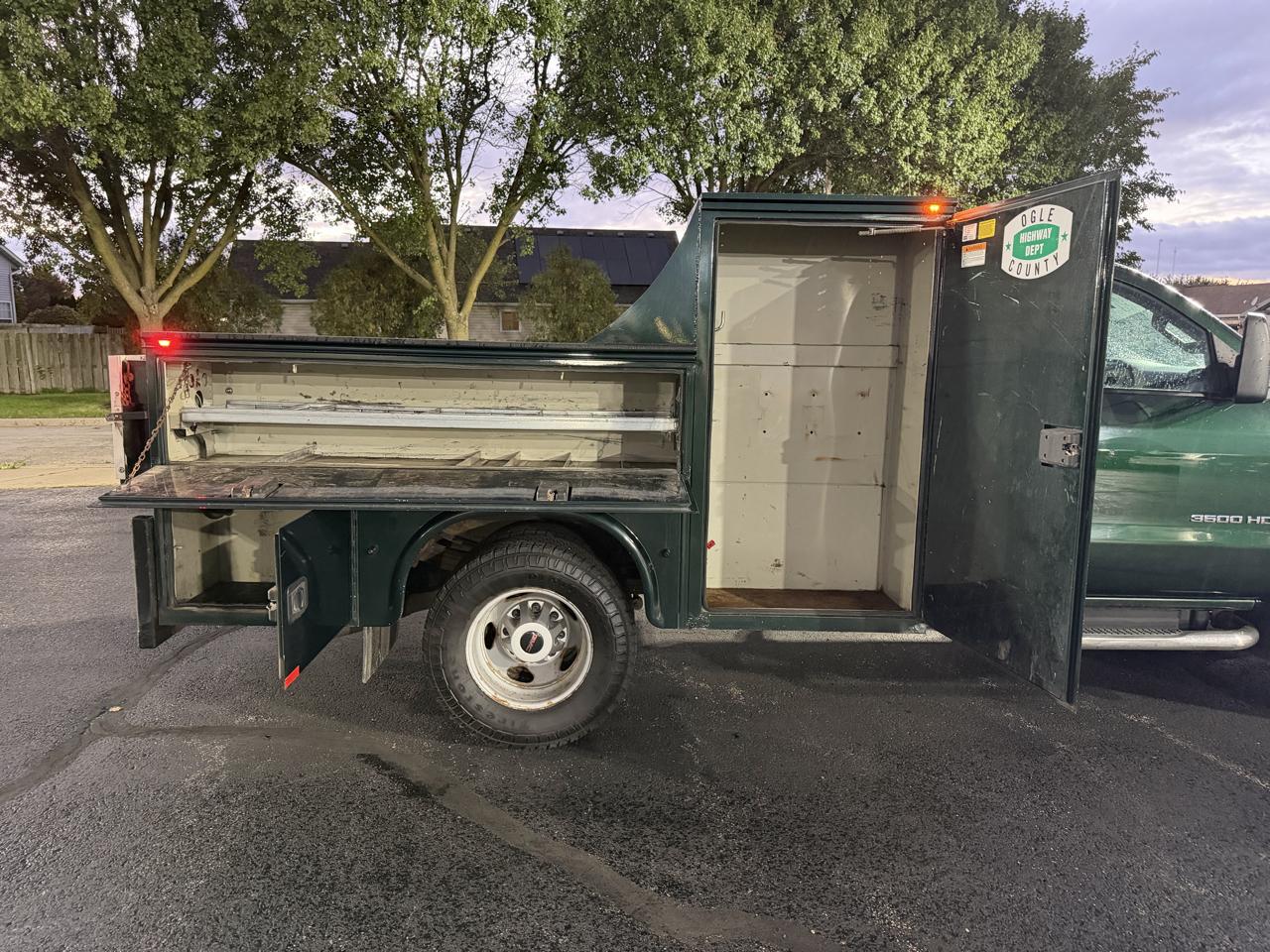 GMC Sierra 3500HD Base Long Box 2WD 2015