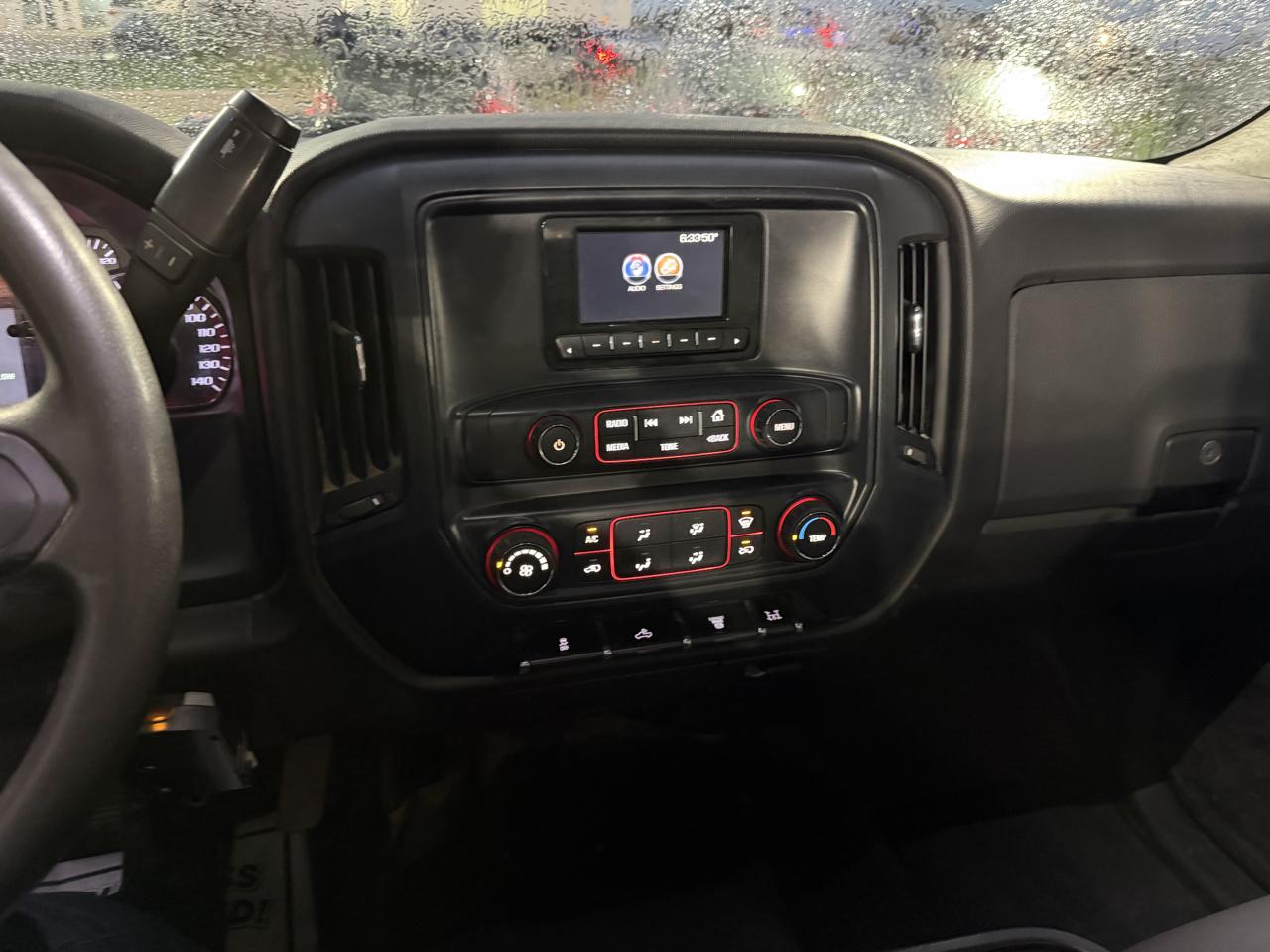 GMC Sierra 3500HD Base Long Box 2WD 2015