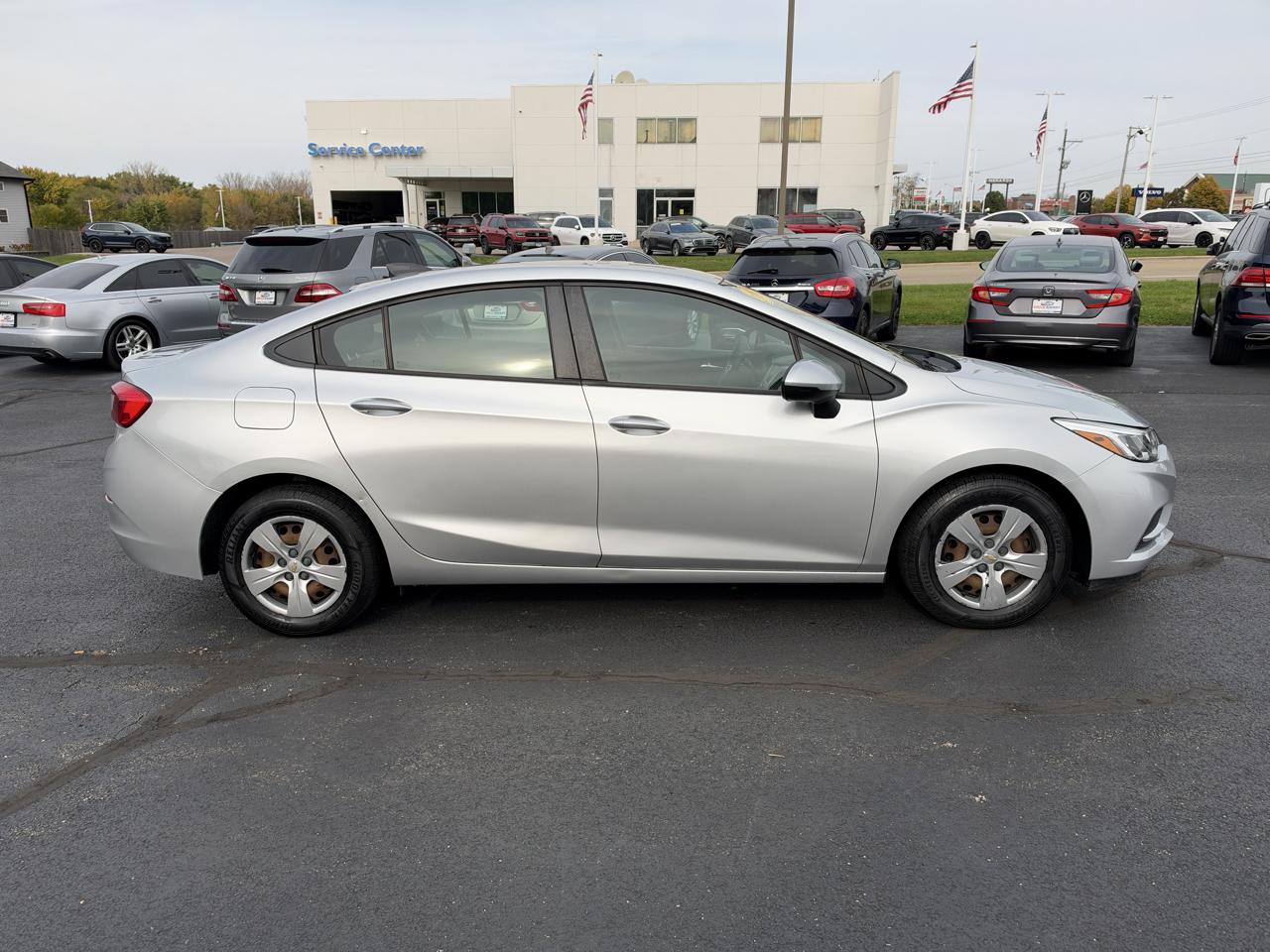Chevrolet Cruze LS Auto 2018