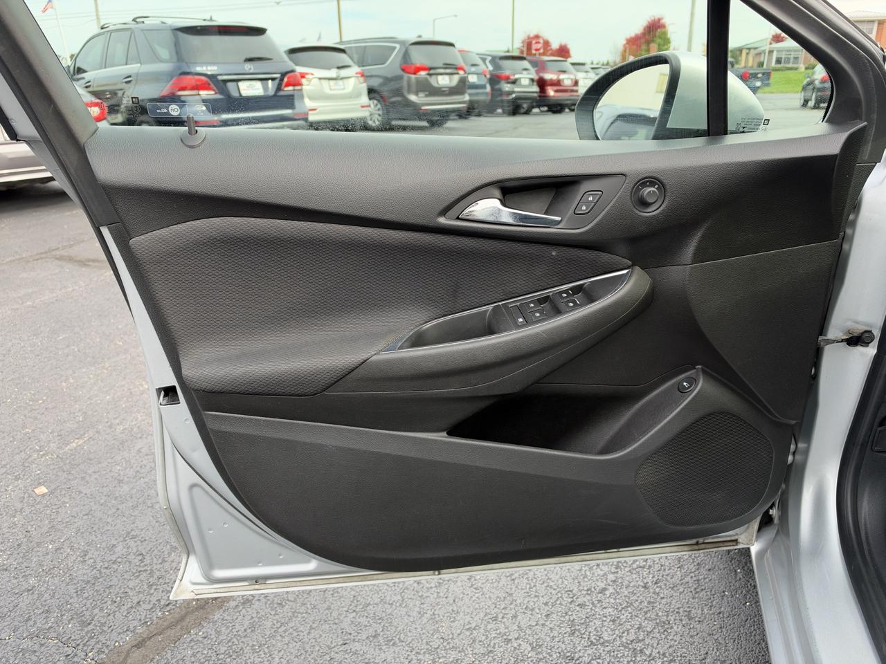 Chevrolet Cruze LS Auto 2018