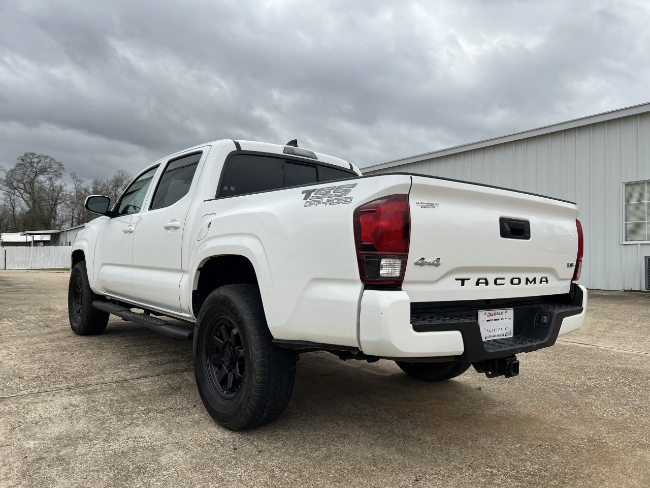 Toyota Tacoma 4WD  2023